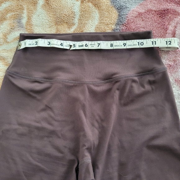 Java Brown Seamless Kamo Shorts - Picture 2 of 7